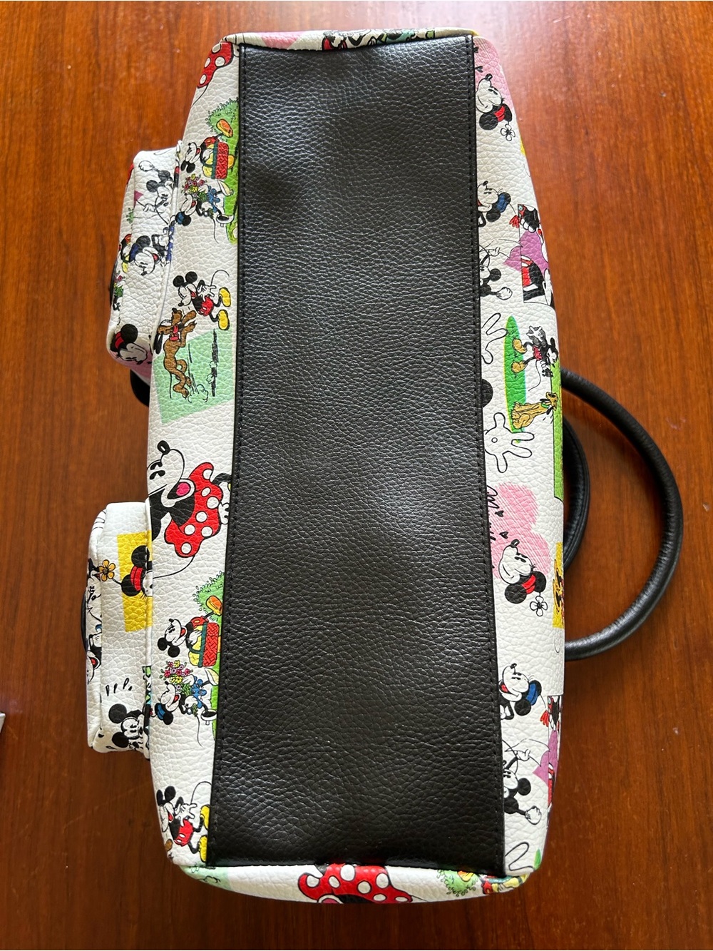 Disney Minnie & Friends Comic Satchel - White, Black, Red, Yellow, Pink, Green - Picture 8 of 9